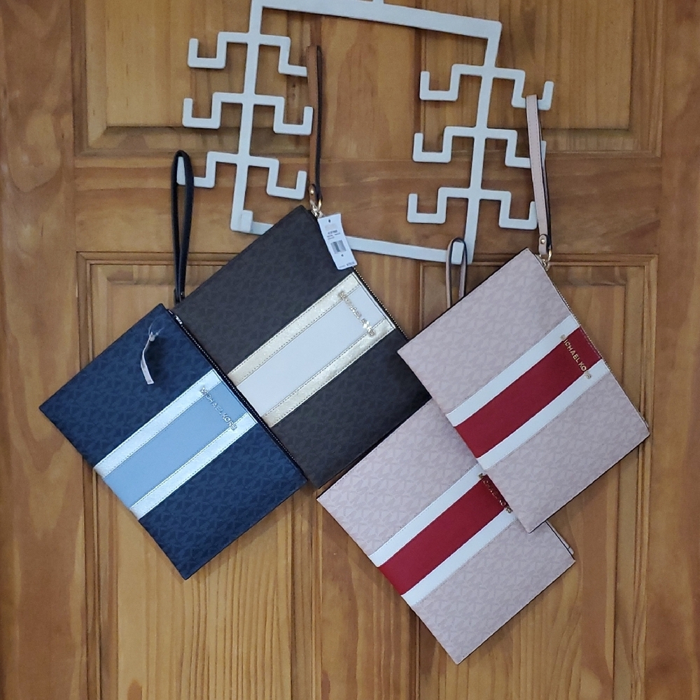 NWT Michael Kots JetSet Clutch - 3 Colors Available - Picture 1 of 10